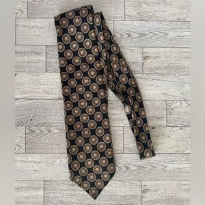 Valentino Cravatte Medallion Black 100% Silk Men's Neck Tie‎ Made in Italy